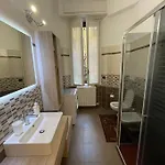 Nel Quartiere Bayres Completamente Rinnovata Appartement Milan