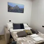 Nel Quartiere Bayres Completamente Rinnovata Appartement Milan