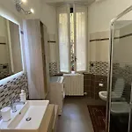 Nel Quartiere Bayres Completamente Rinnovata *