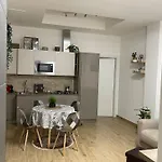 Nel Quartiere Bayres Completamente Rinnovata