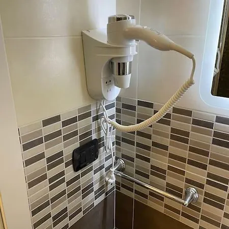 Apartman Nel Quartiere Bayres Completamente Rinnovata