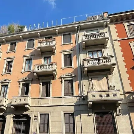 Apartman Nel Quartiere Bayres Completamente Rinnovata Milánó