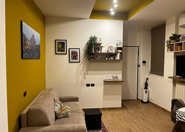 Nel Quartiere Bayres Completamente Rinnovata Apartament Mediolan