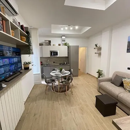 Apartamento Nel Quartiere Bayres Completamente Rinnovata *
